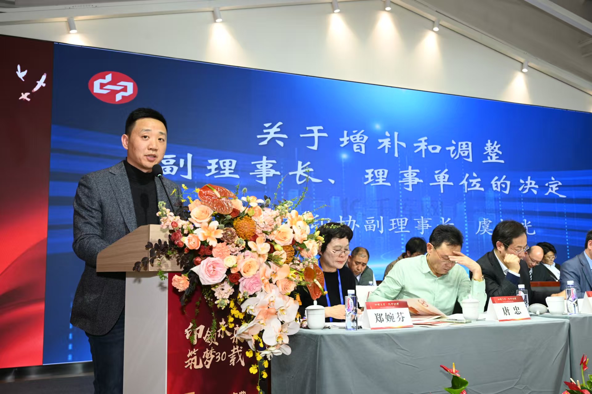 eba98f07563fc99ade692899a594e68.jpg eba98f07563fc99ade692899a594e68.jpg